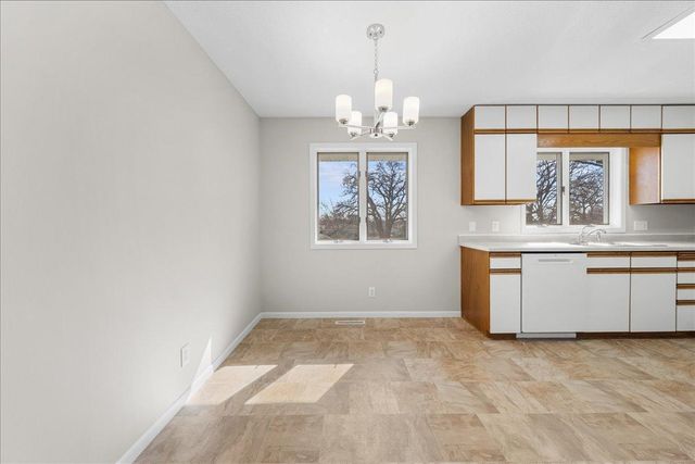 235 14th Avenue S, South Saint Paul, MN 55075