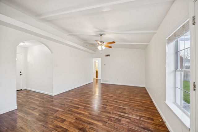 923 Roaming Road Drive, Allen, TX 75002