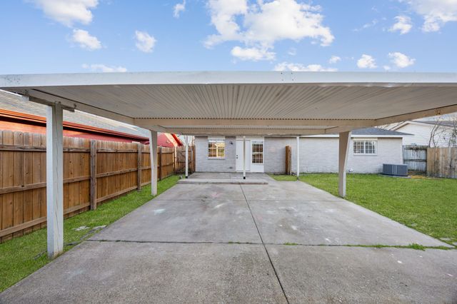 923 Roaming Road Drive, Allen, TX 75002