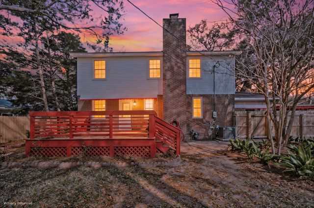 621 Fort Johnson Road, Charleston, SC 29412