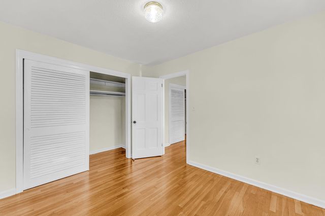 621 Fort Johnson Road, Charleston, SC 29412