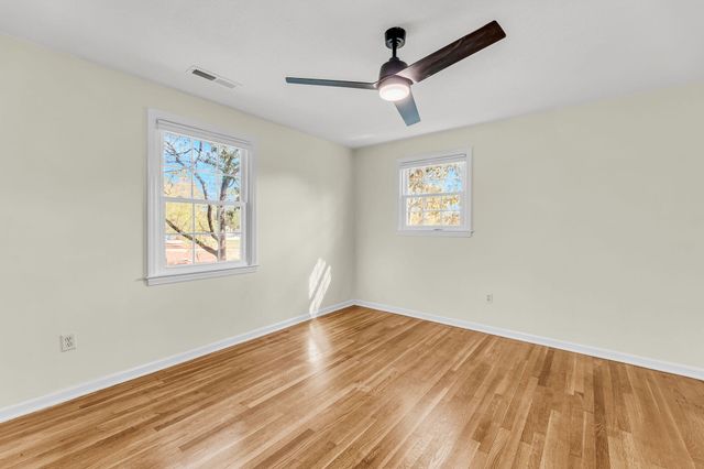 621 Fort Johnson Road, Charleston, SC 29412