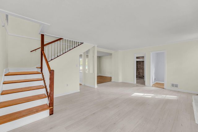 621 Fort Johnson Road, Charleston, SC 29412