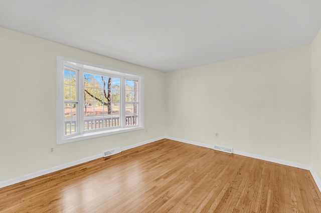 621 Fort Johnson Road, Charleston, SC 29412