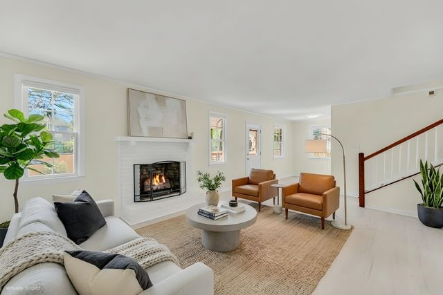 621 Fort Johnson Road, Charleston, SC 29412