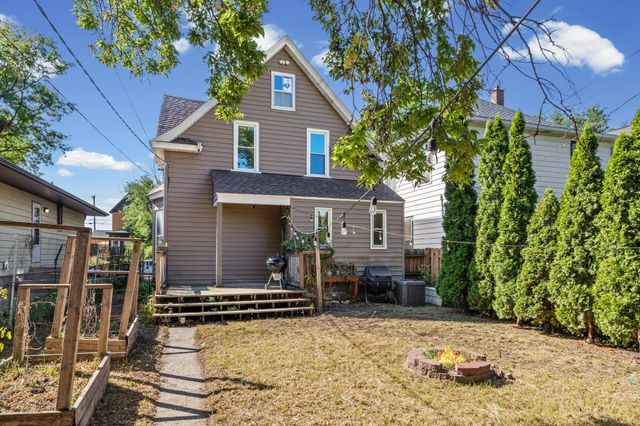 909 Sherburne Avenue, Saint Paul, MN 55104