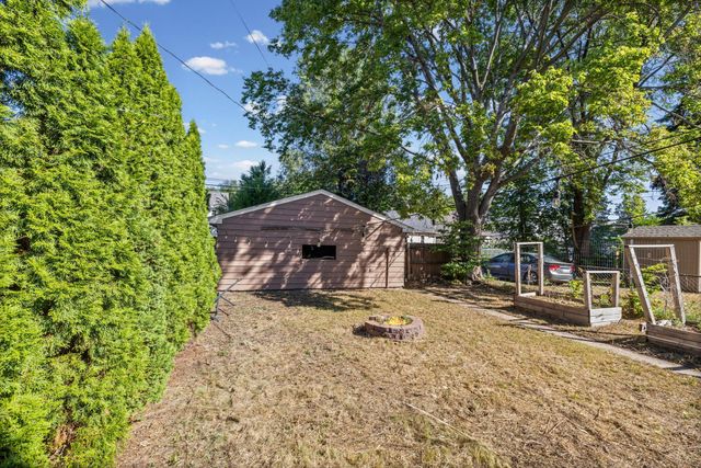 909 Sherburne Avenue, Saint Paul, MN 55104