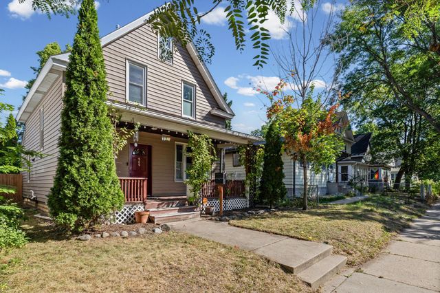 909 Sherburne Avenue, Saint Paul, MN 55104