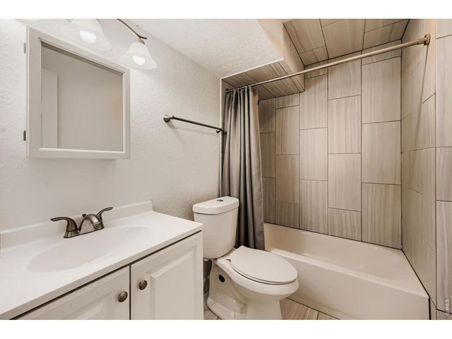 2509 Ravenwood Ln, Lafayette, CO 80026