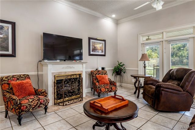 16760 N River Shores, Northport, AL 35475