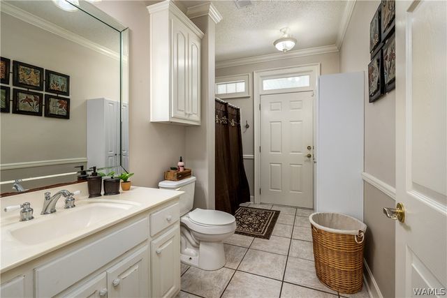 16760 N River Shores, Northport, AL 35475