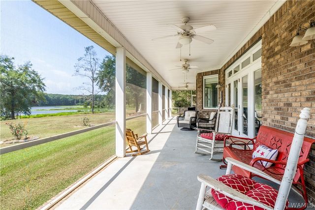 16760 N River Shores, Northport, AL 35475