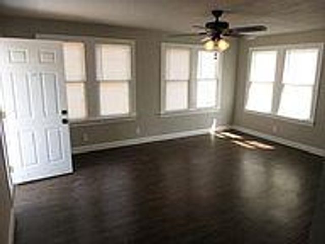 3113 Benelvea ST B, Austin, TX 78705