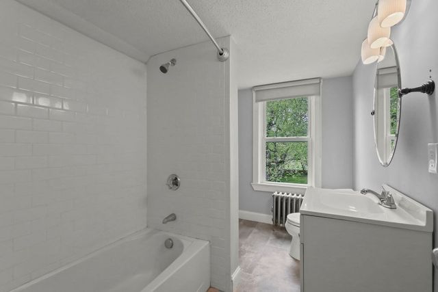 26 Bacon Sq, Plainville, MA 02762