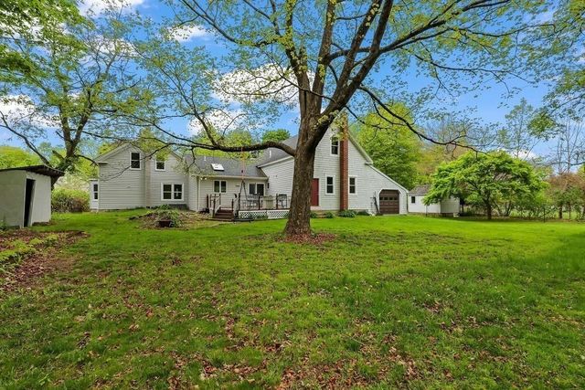 26 Bacon Sq, Plainville, MA 02762
