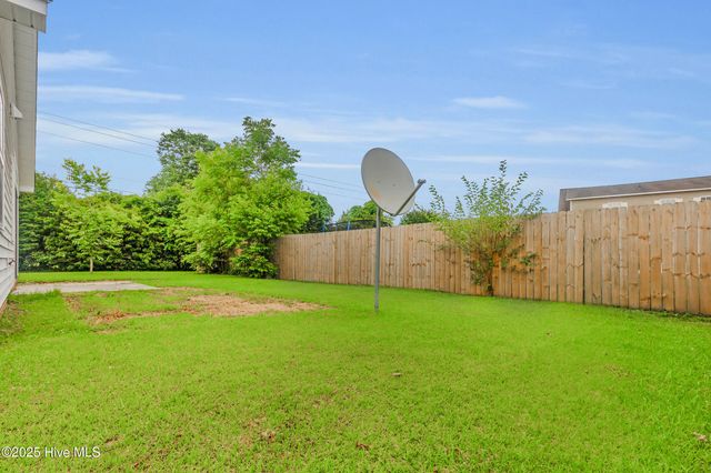 101 Conner Grant Road, New Bern, NC 28562