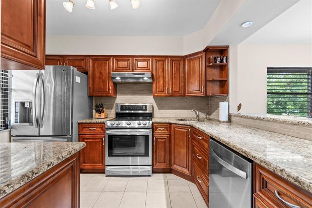 1801 MARINER DRIVE 13, Tarpon Springs, FL 34689