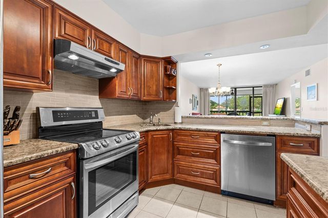 1801 MARINER DRIVE 13, Tarpon Springs, FL 34689