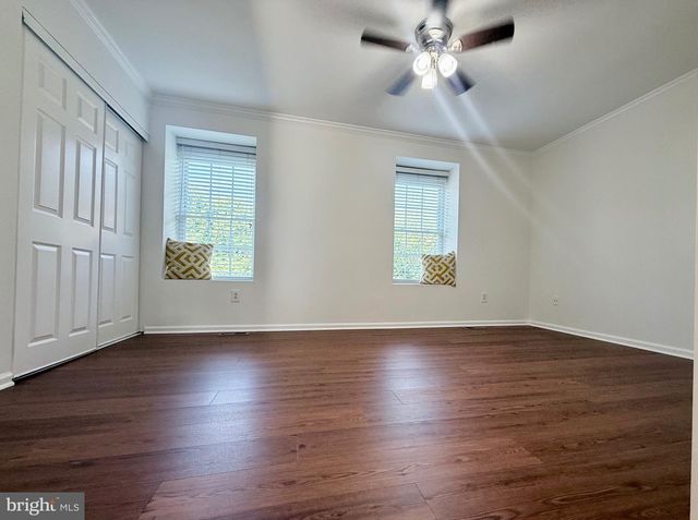 14829 HANCOCK CT, Centreville, VA 20120