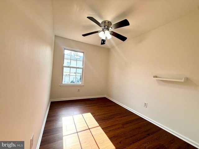 14829 HANCOCK CT, Centreville, VA 20120