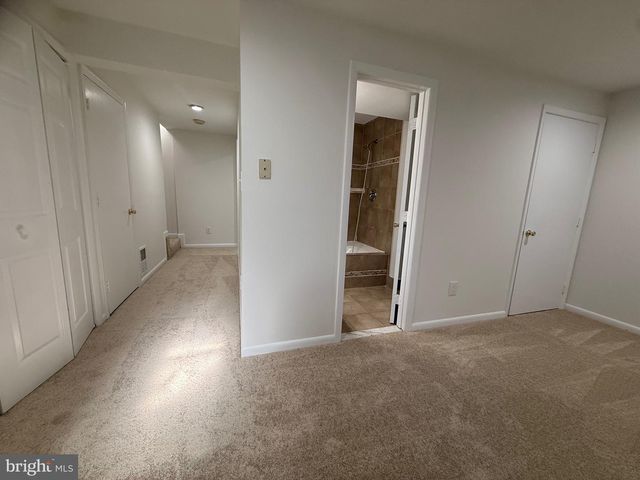 14829 HANCOCK CT, Centreville, VA 20120