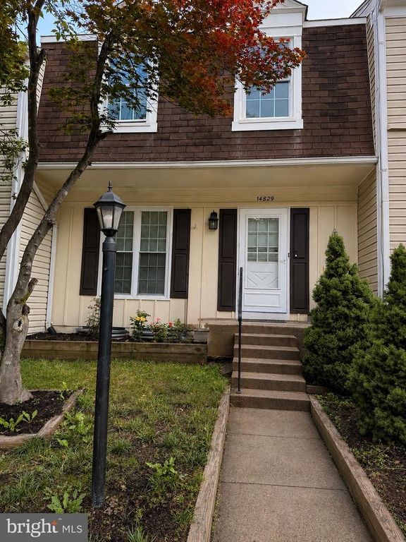 14829 HANCOCK CT, Centreville, VA 20120