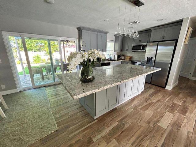 1182 SE 2nd Avenue, Deerfield Beach, FL 33441