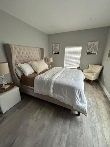 1182 SE 2nd Avenue, Deerfield Beach, FL 33441