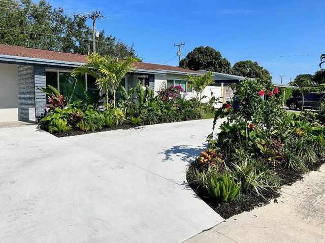 1182 SE 2nd Avenue, Deerfield Beach, FL 33441