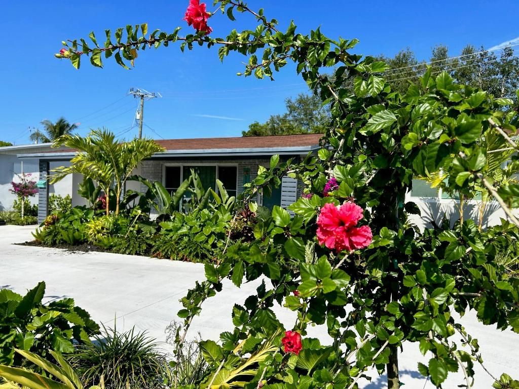 1182 SE 2nd Avenue, Deerfield Beach, FL 33441