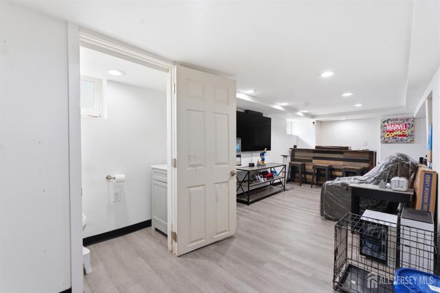 10 Southside Avenue, South River, NJ 08882