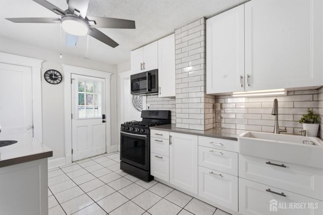 10 Southside Avenue, South River, NJ 08882