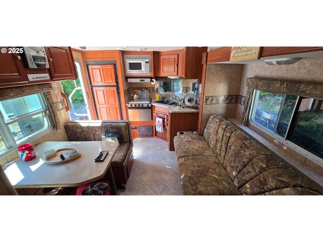 21500 Birch Pl, Ocean Park, WA 98640