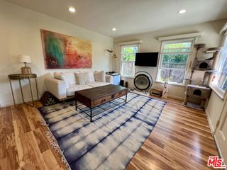 943 Indiana Avenue, Venice, CA 90291