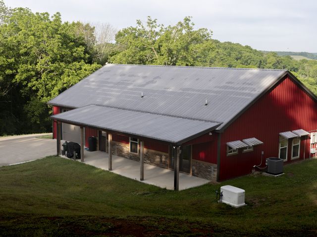 3210 Morel Rd, Columbia, TN 38401