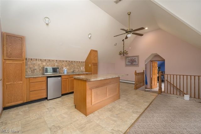 242 Elvira Court, Mcdonald, OH 44437