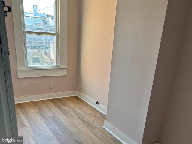 155 N KENWOOD AVE, Baltimore, MD 21224