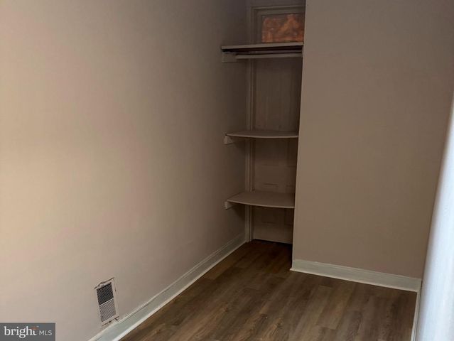 155 N KENWOOD AVE, Baltimore, MD 21224