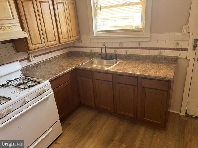 155 N KENWOOD AVE, Baltimore, MD 21224