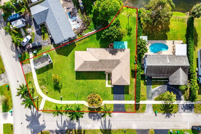 1000 SW 127th Terrace, Davie, FL 33325