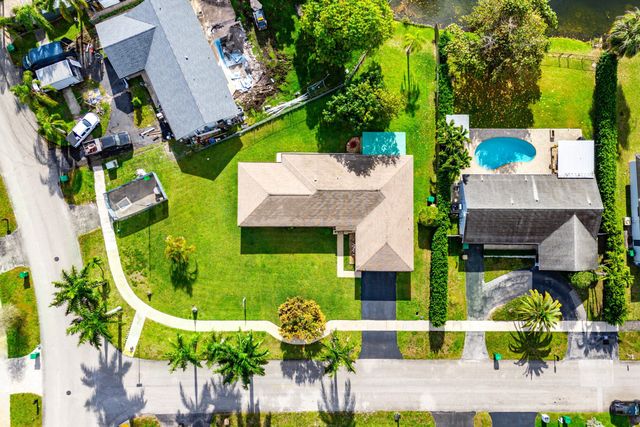 1000 SW 127th Terrace, Davie, FL 33325