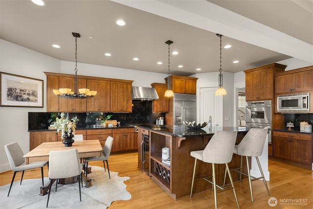 1500 S 5th Place, Renton, WA 98057