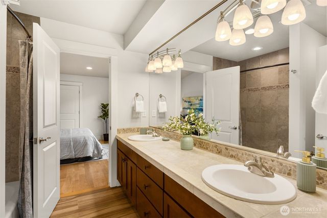 1500 S 5th Place, Renton, WA 98057