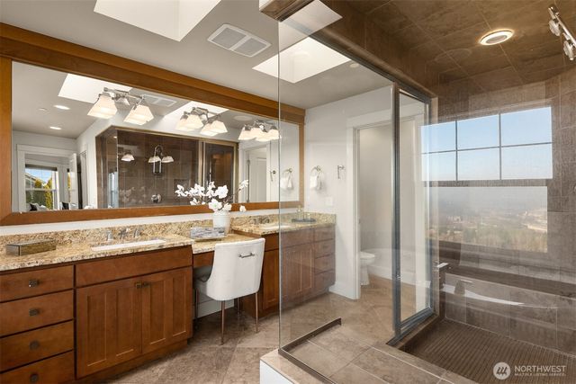 1500 S 5th Place, Renton, WA 98057