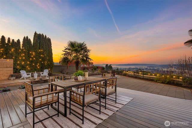 1500 S 5th Place, Renton, WA 98057