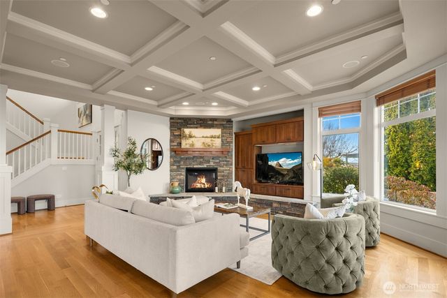 1500 S 5th Place, Renton, WA 98057