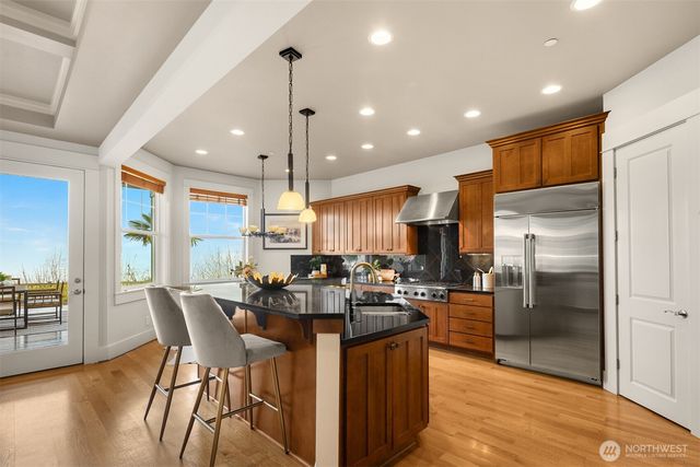 1500 S 5th Place, Renton, WA 98057