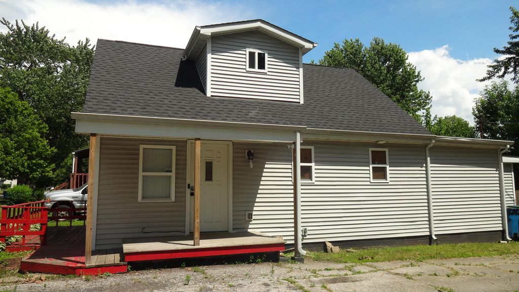 1008 Cherry Street, Hammond, IN 46324
