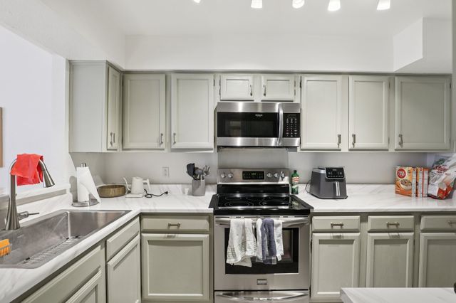2835 Keller Springs Road 1104, Carrollton, TX 75006