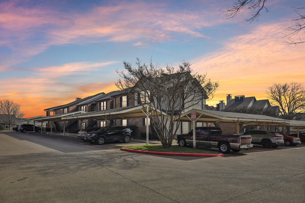 2835 Keller Springs Road 1104, Carrollton, TX 75006